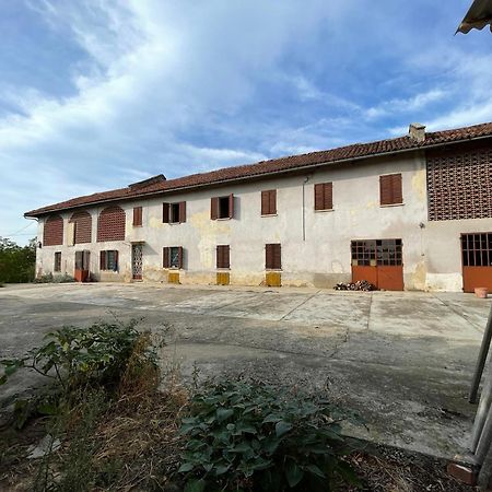 Cascina Baresane Bed & Breakfast Alba  Luaran gambar