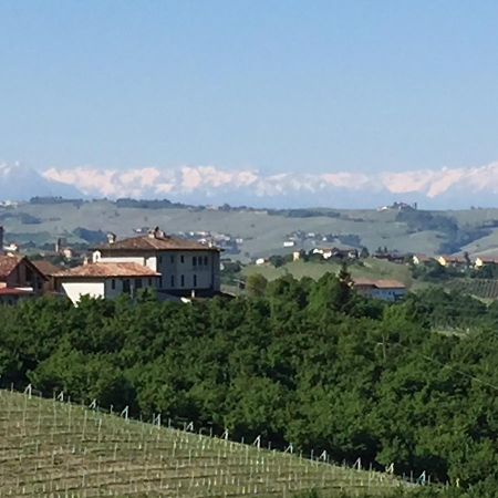 Cascina Baresane Bed & Breakfast Alba  Luaran gambar