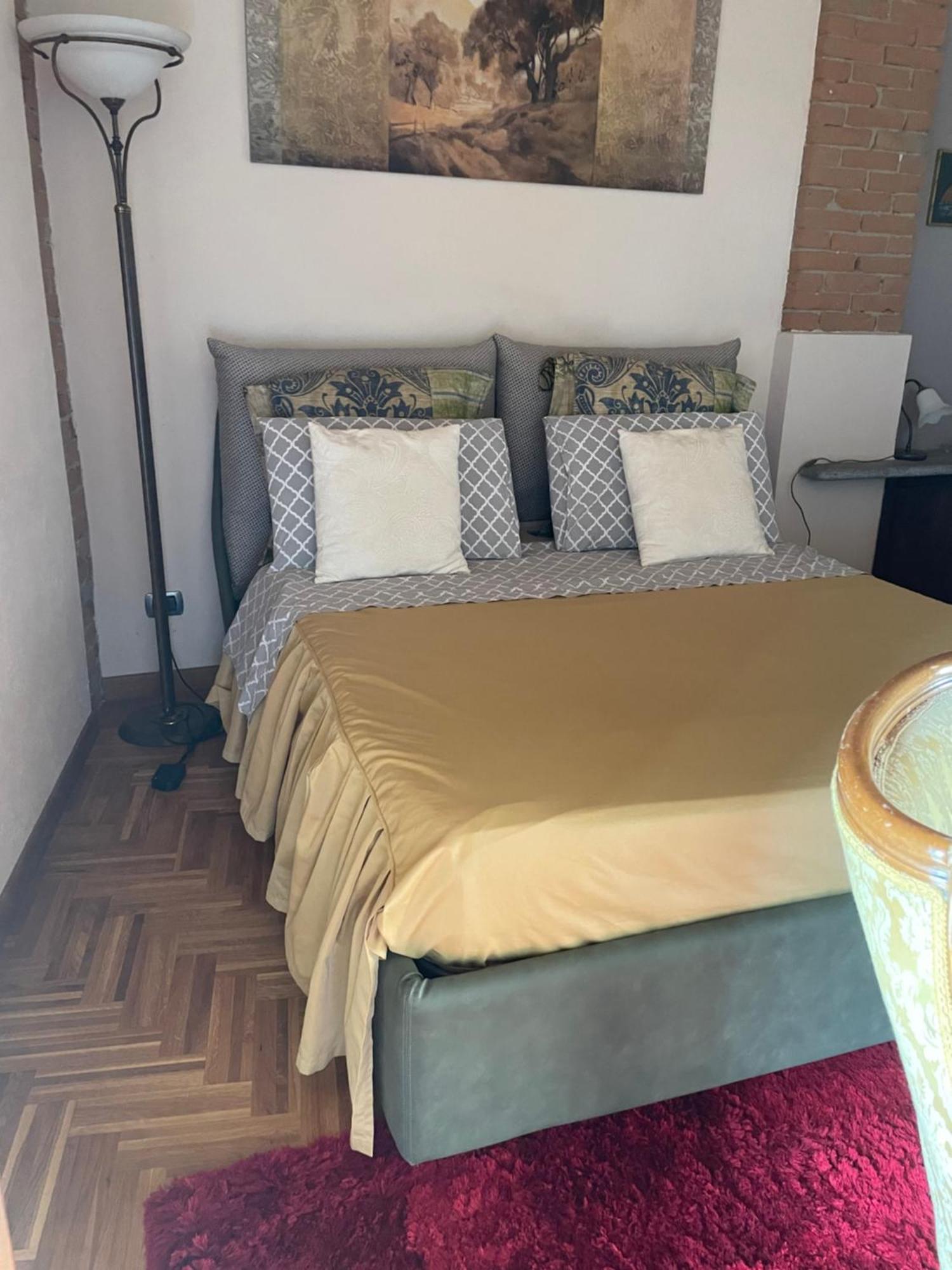 Cascina Baresane Bed & Breakfast Alba  Luaran gambar